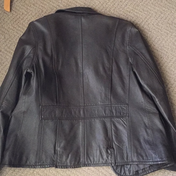 Leather jacket - Picture 5 of 5